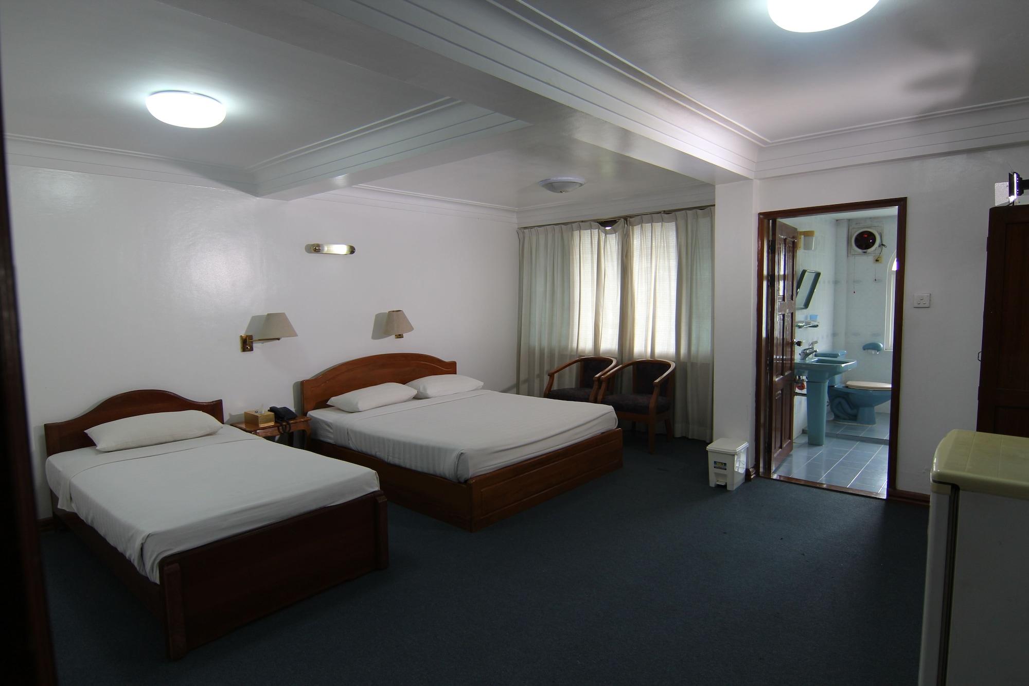 Hotel Windsor Янгон Екстериор снимка