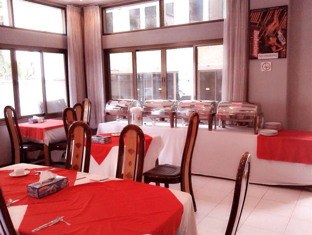Hotel Windsor Янгон Екстериор снимка